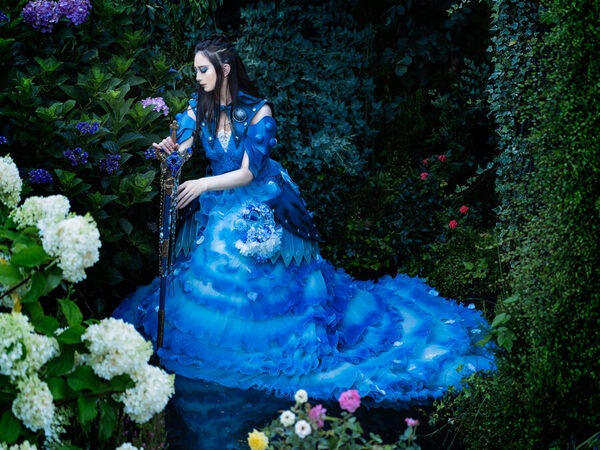 Photograph Haseo Hasegawa Blue Knight on One Eyeland